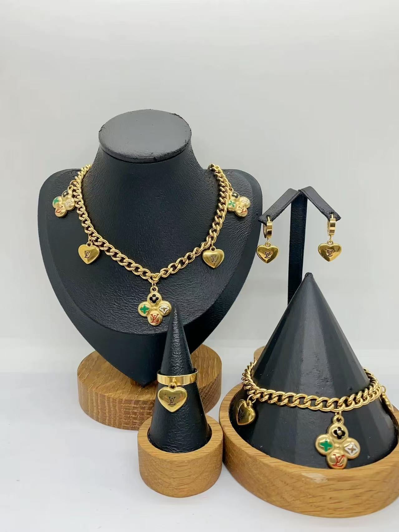 Luxury Gold Heart Charm Jewelry Set – Necklace, Earrings, Bracelet & Ring