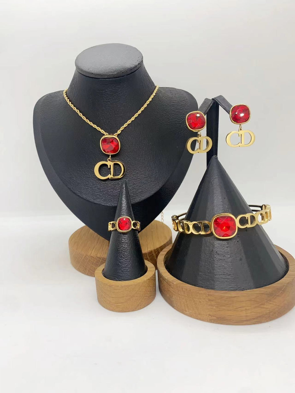 Elegant Gold Crystal Letter Charm Jewelry Set – Necklace, Earrings, Bracelet & Ring