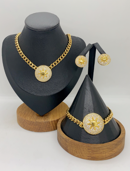 Luxury Gold Cuban Chain Jewelry Set with Engraved Square Pendant