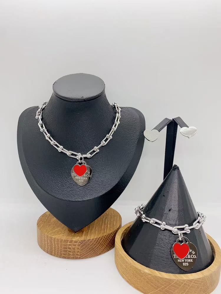 Elegant Silver Chain Jewelry Set with Heart Pendant (Multi-Color Options)