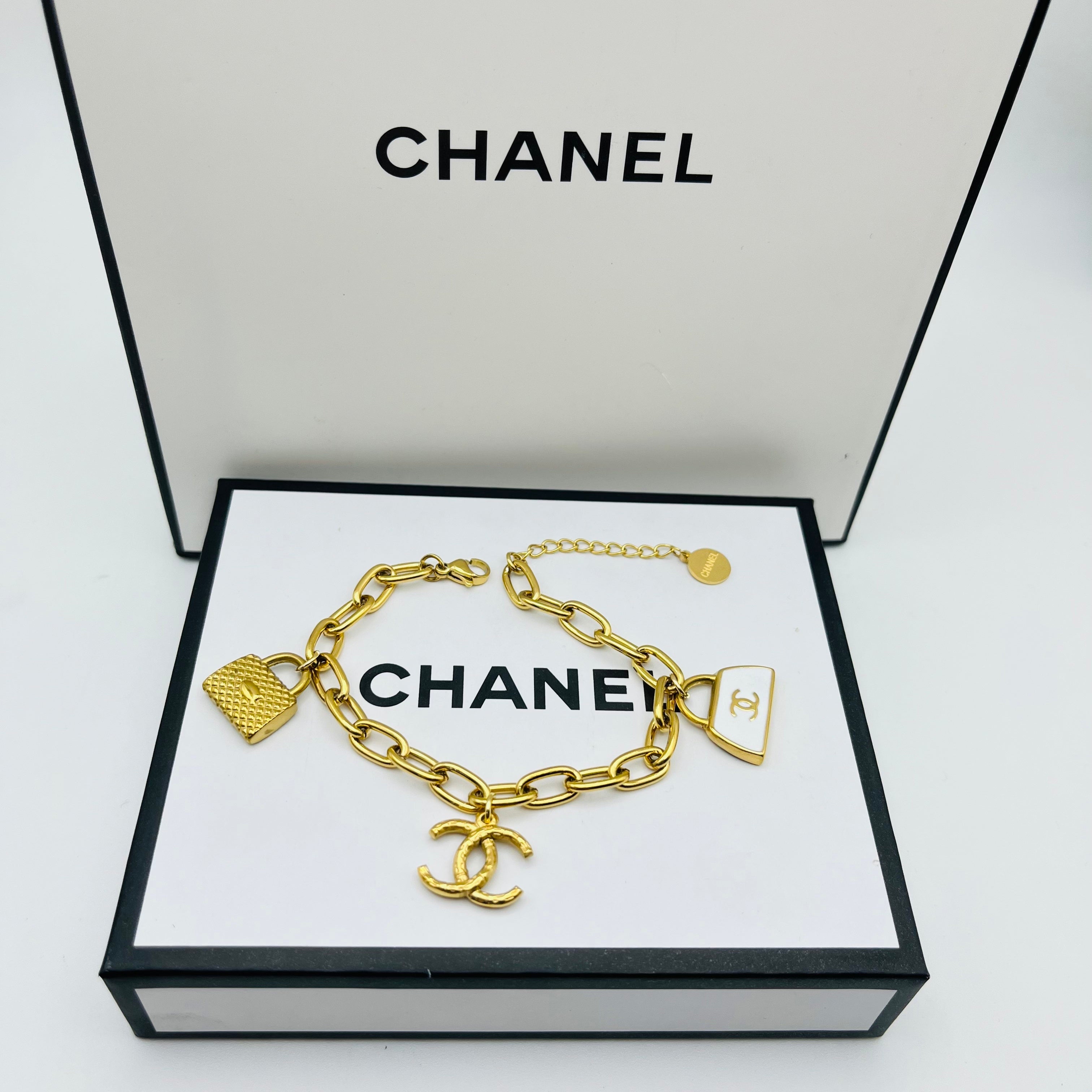 Luxury  Charm Bracelet with Multicolor Designer Pendants