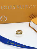 Bold Gold Statement Ring – Luxury Minimalist Designer Style